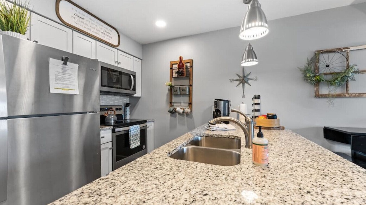 Photo of Others in Notch Estates