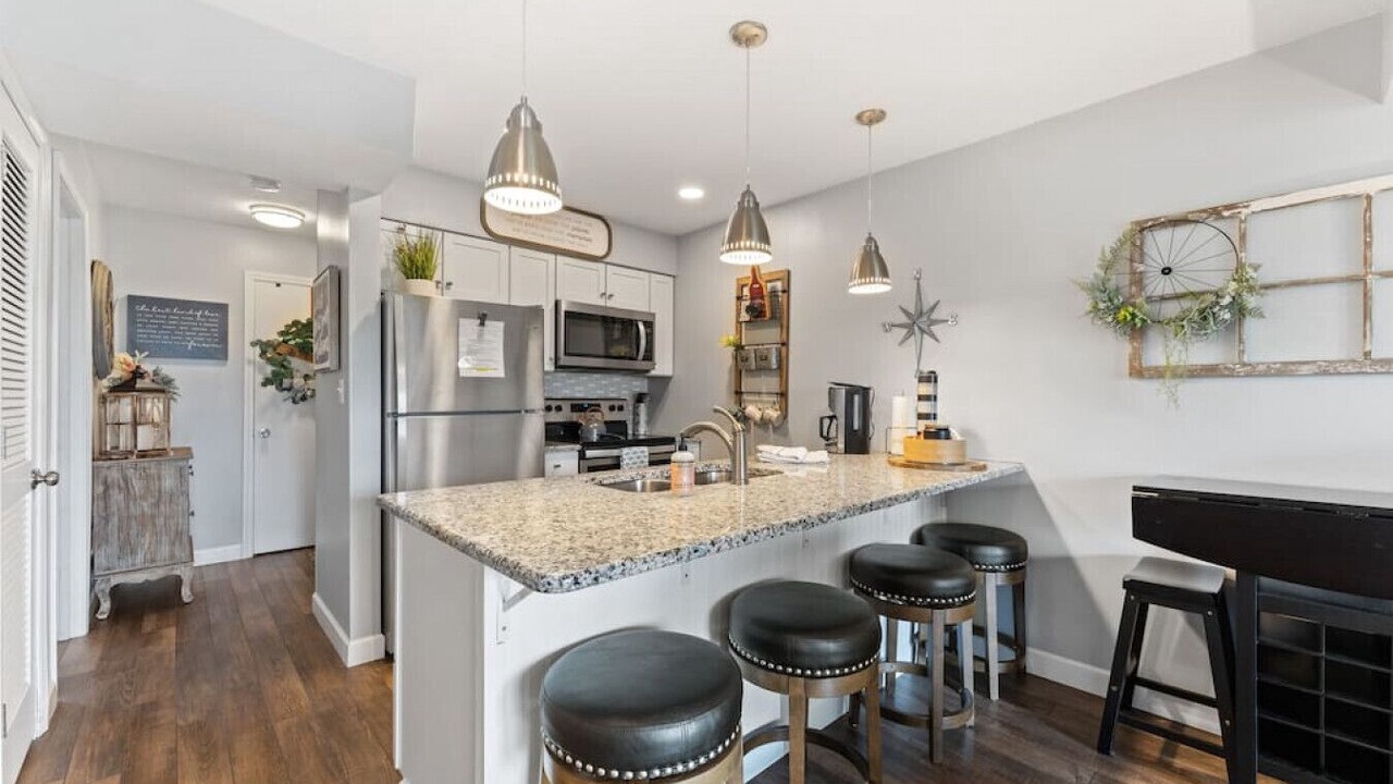 Photo of Others in Notch Estates