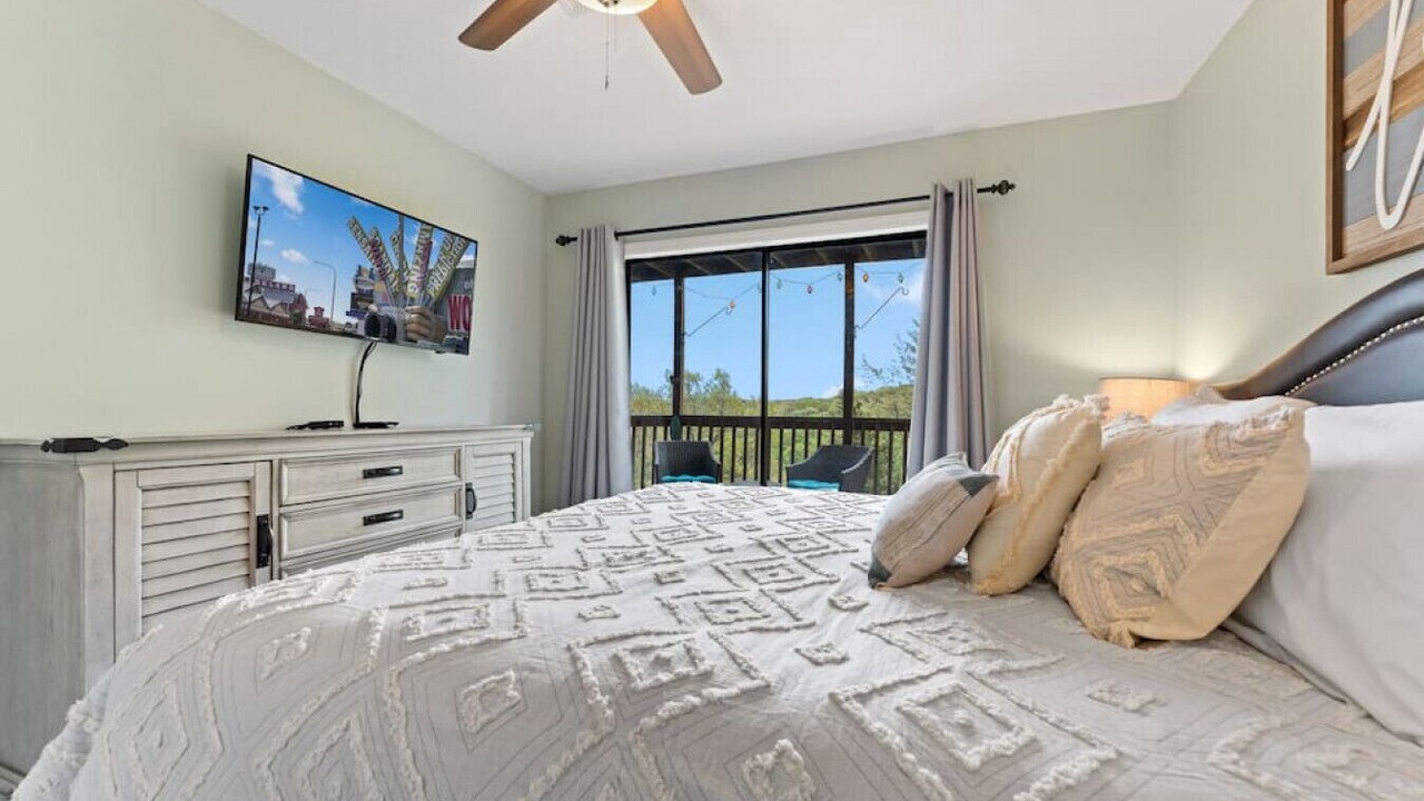 Photo of Others in Notch Estates