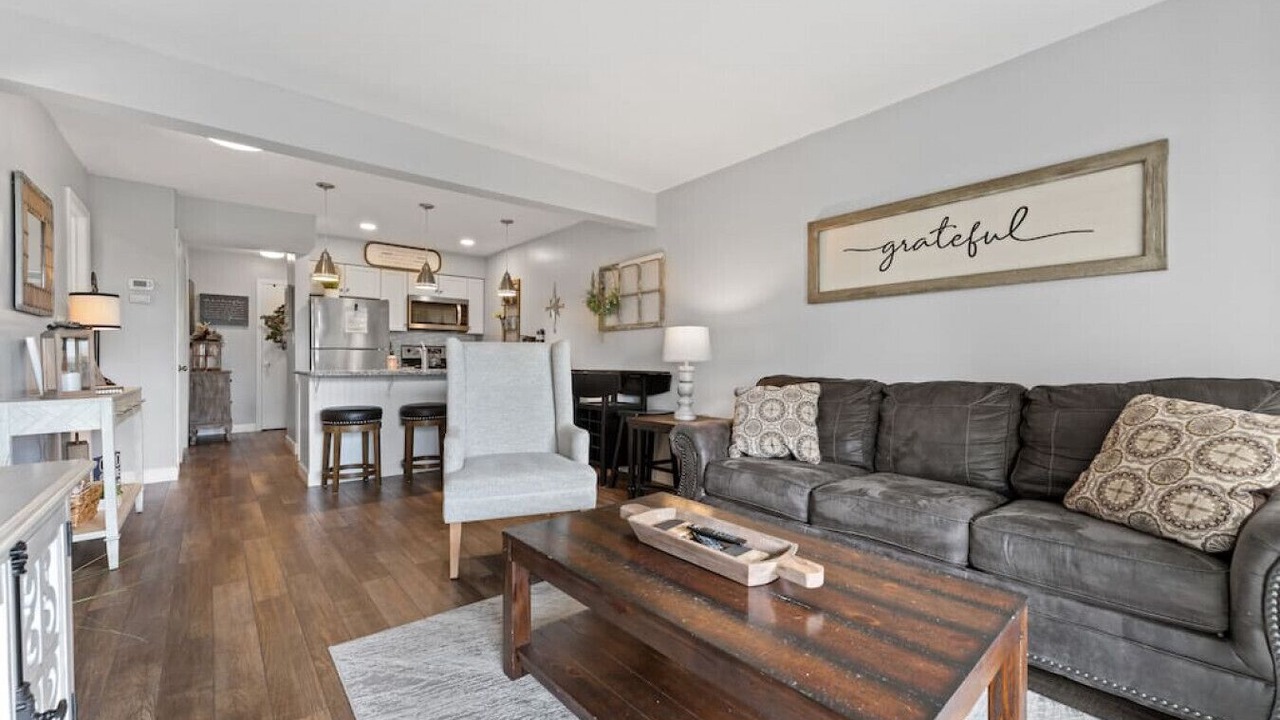 Photo of Others in Notch Estates