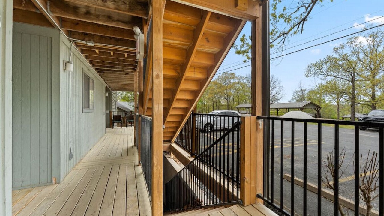 Photo of Others in Notch Estates
