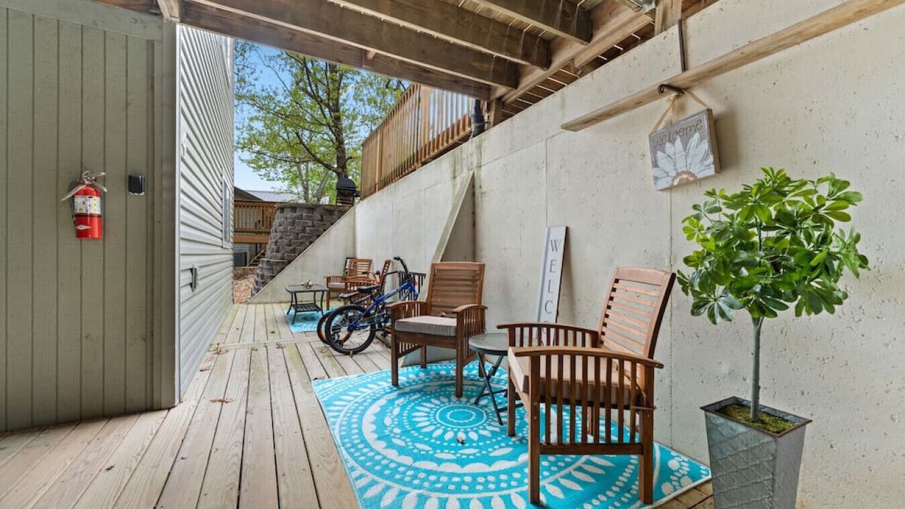 Photo of Others in Notch Estates