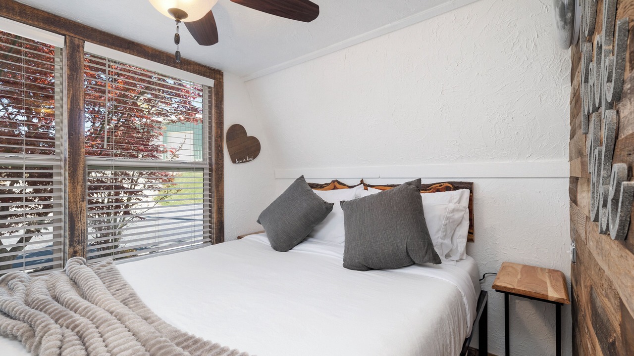 Photo of Bedroom in Lampe