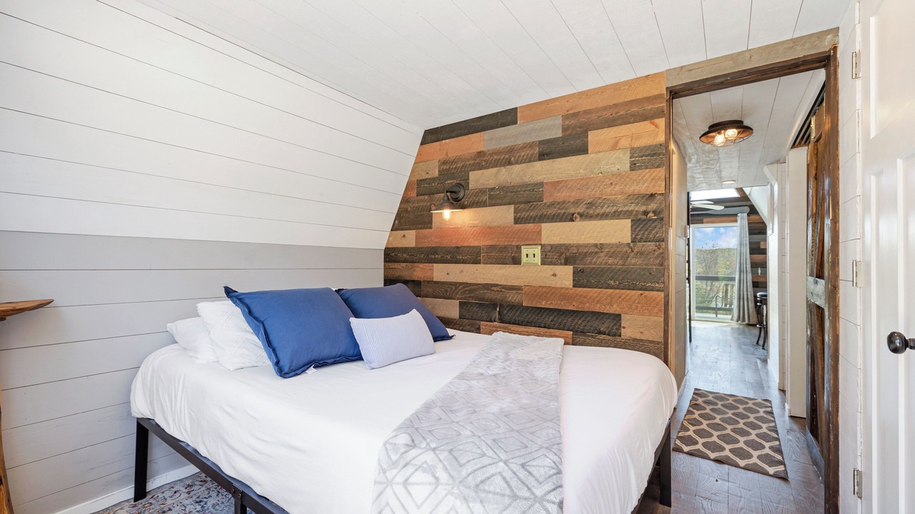 Photo of Bedroom in Lampe