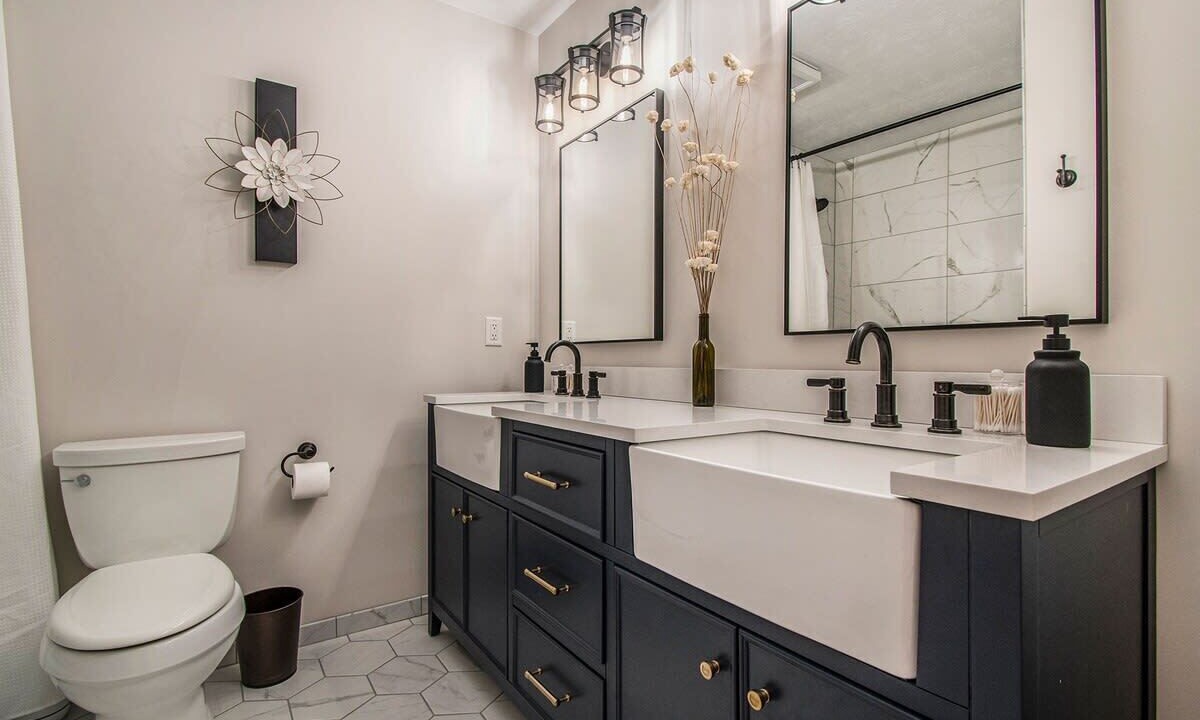 Photo of Bathroom in West Omaha