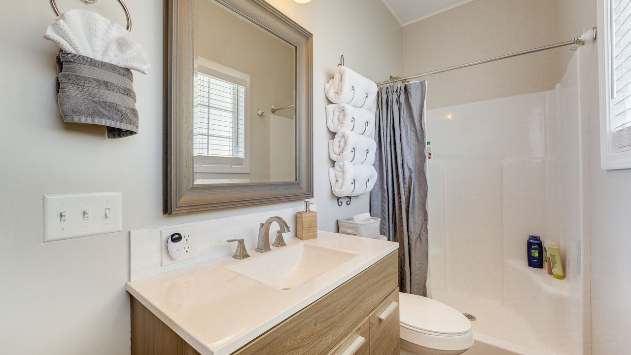 Photo of Bathroom in Shell Knob
