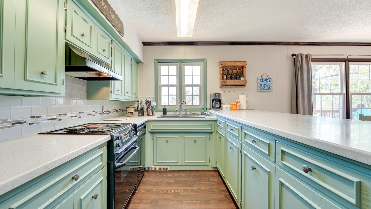 Photo of Kitchen in Shell Knob