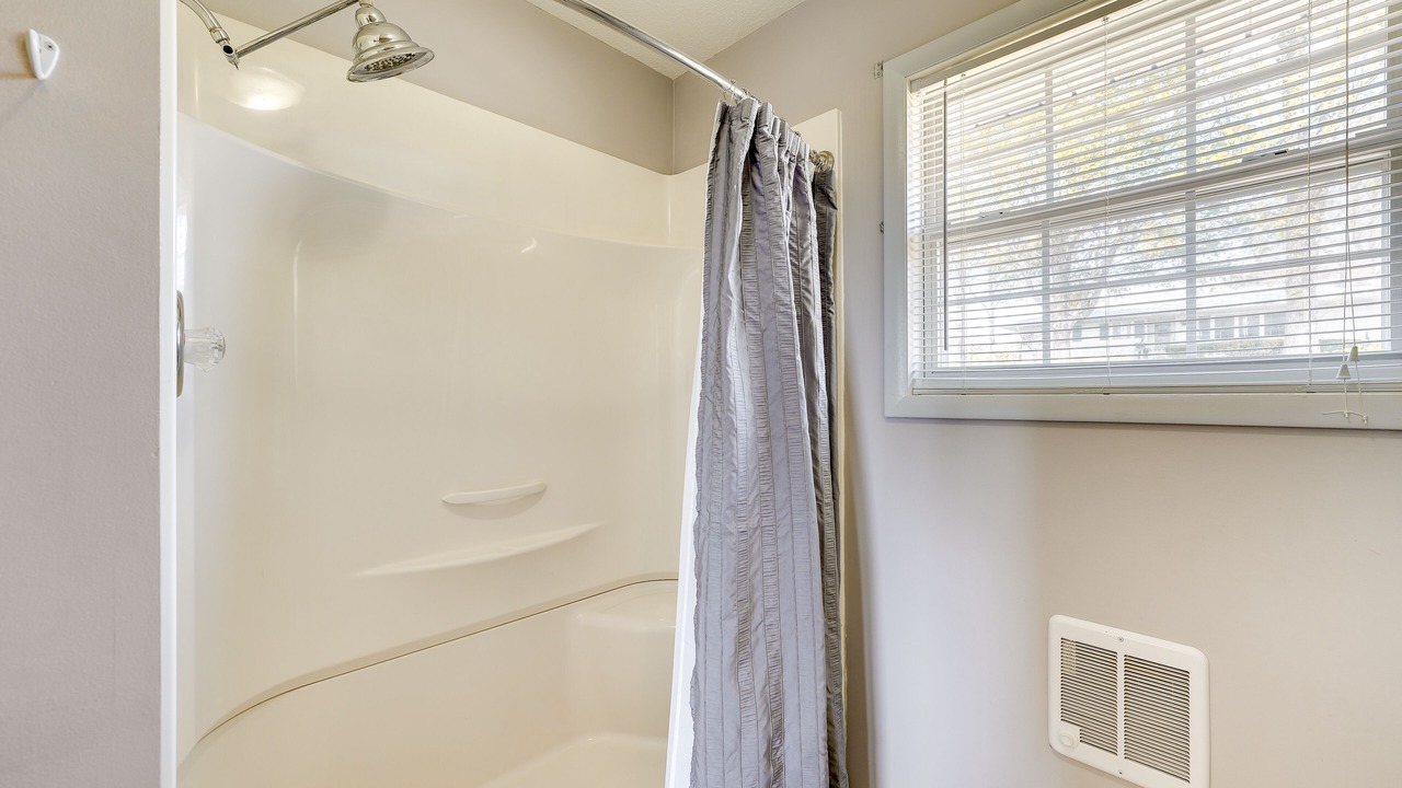 Photo of Bathroom in Shell Knob