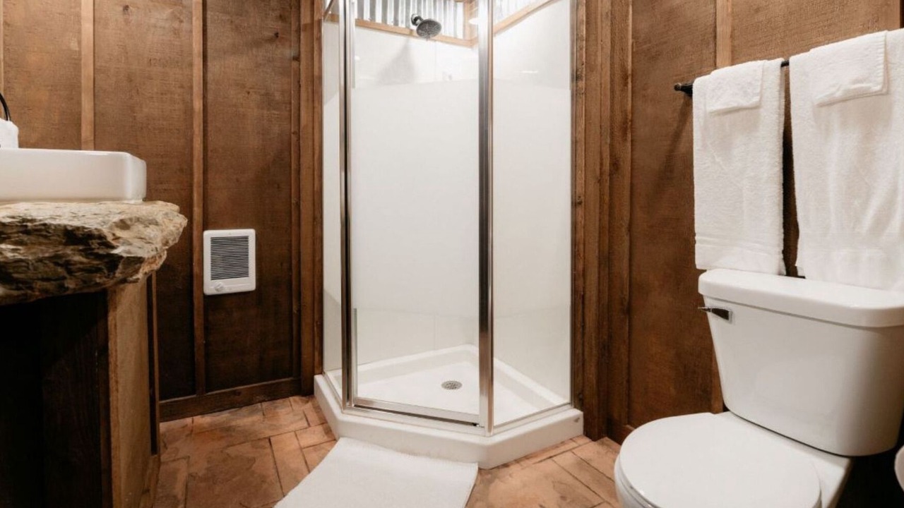 Photo of Bathroom in Branson