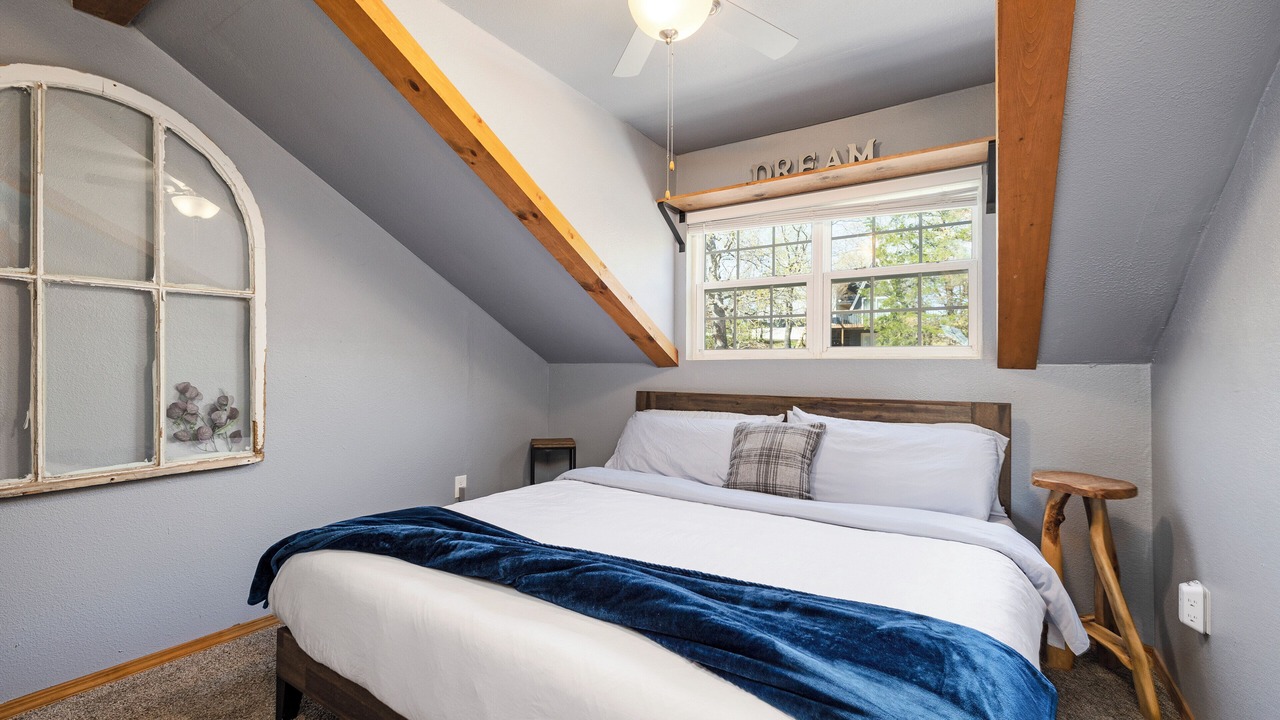 Photo of Bedroom in Lampe