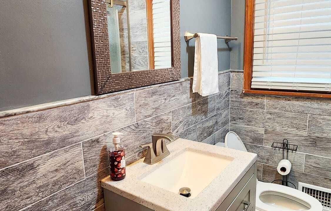 Photo of Bathroom in Buechel