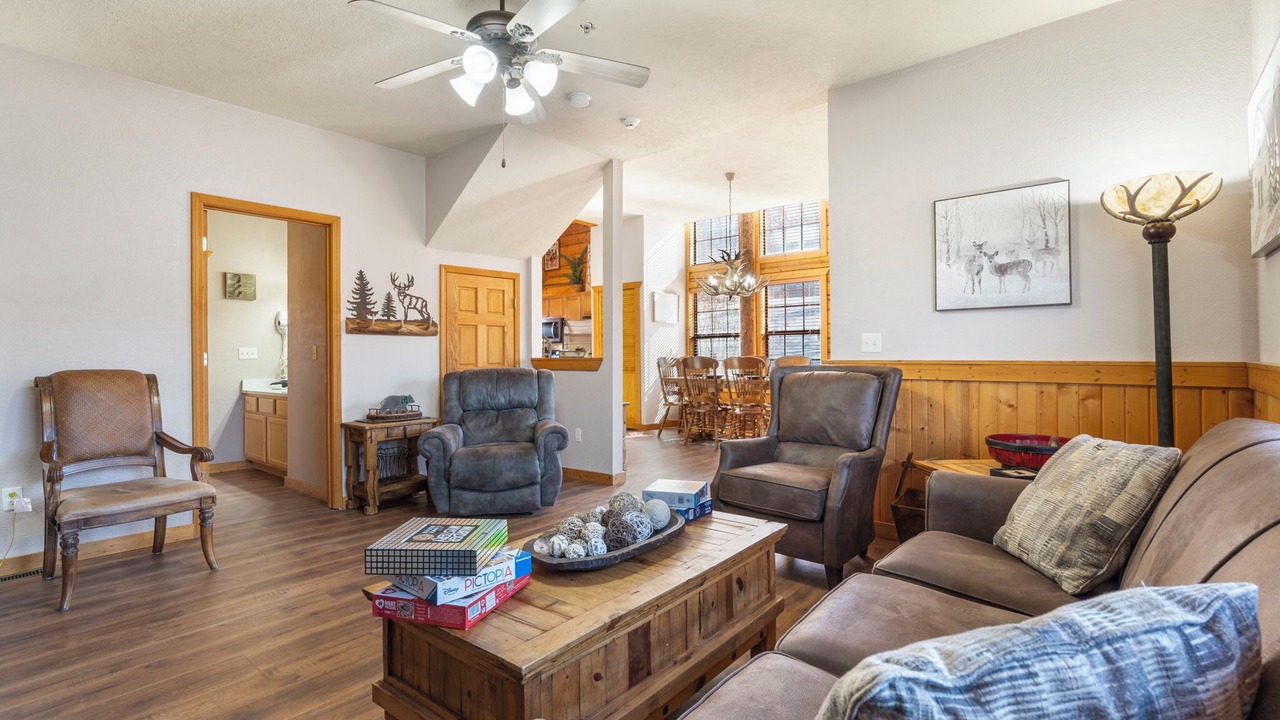Photo of Livingroom in Branson Theater District