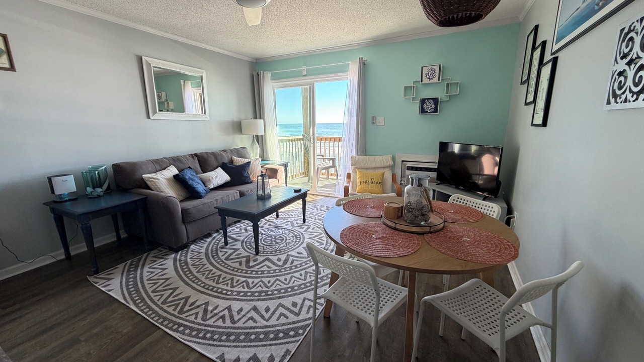 Photo of Livingroom in Sneads Ferry