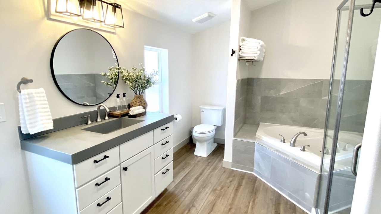 Photo of Bathroom in Branson