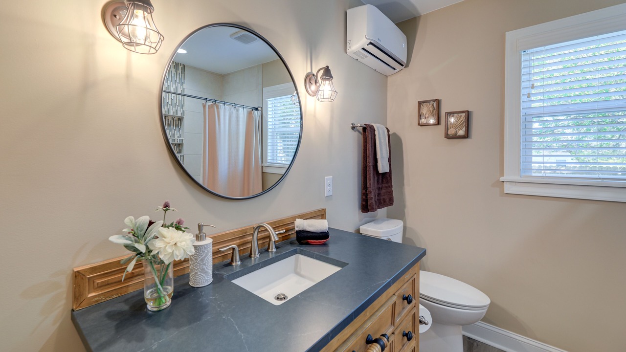 Photo of Bathroom in Morehead City