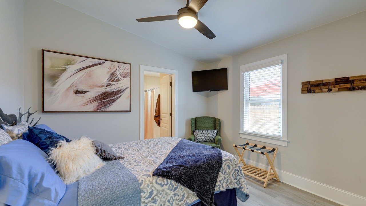 Photo of Bedroom in Morehead City