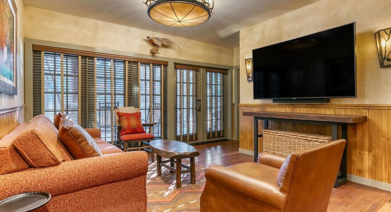 Photo of Livingroom in Big Cedars