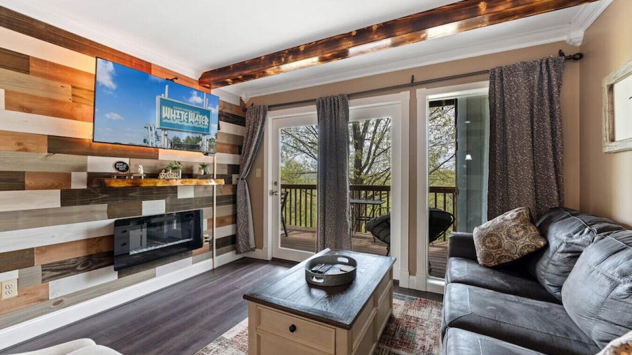 Photo of Livingroom in Notch Estates