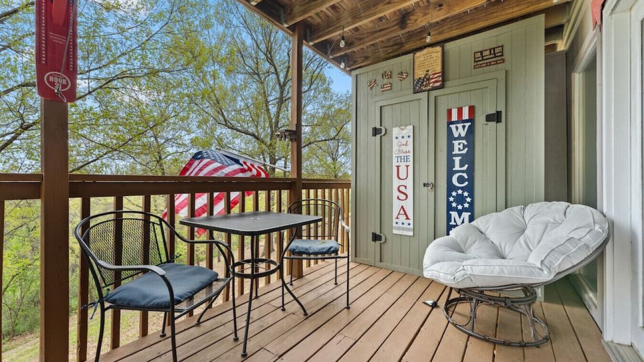 Photo of Outdoor in Notch Estates
