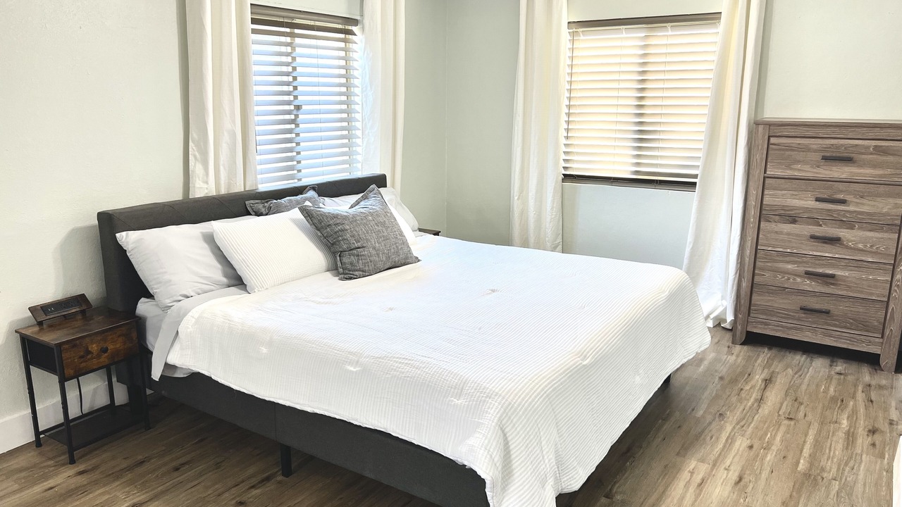 Photo of Bedroom in Sabetha