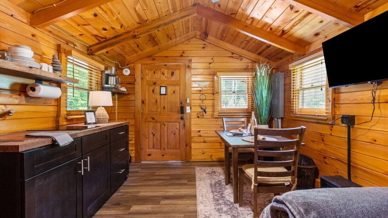 Photo of Bedroom in Rogers
