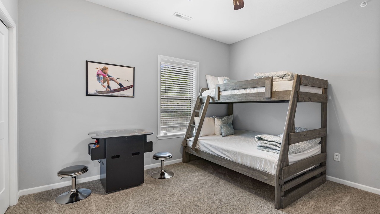 Photo of Bedroom in Branson West