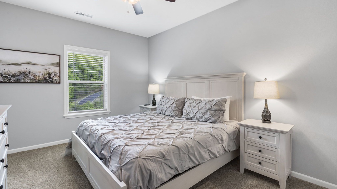 Photo of Bedroom in Branson West
