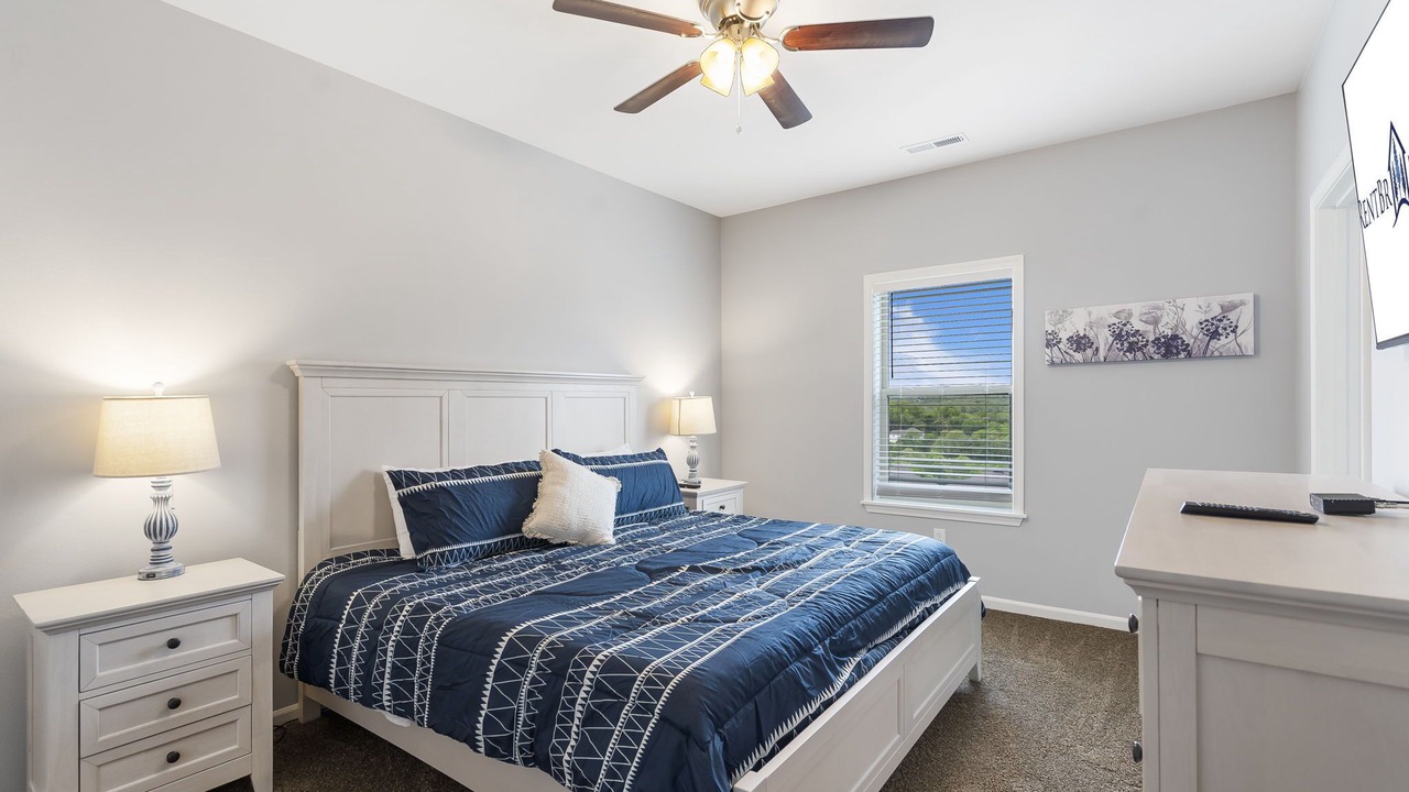 Photo of Bedroom in Branson West