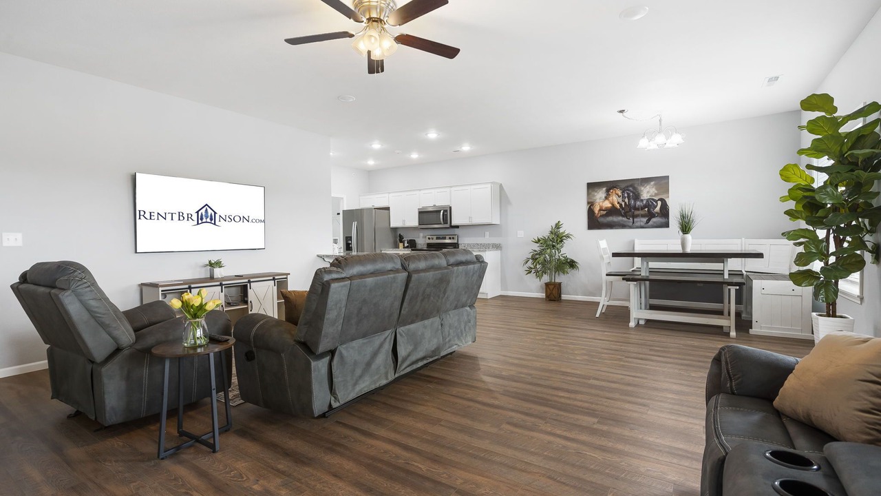 Photo of Livingroom in Branson West