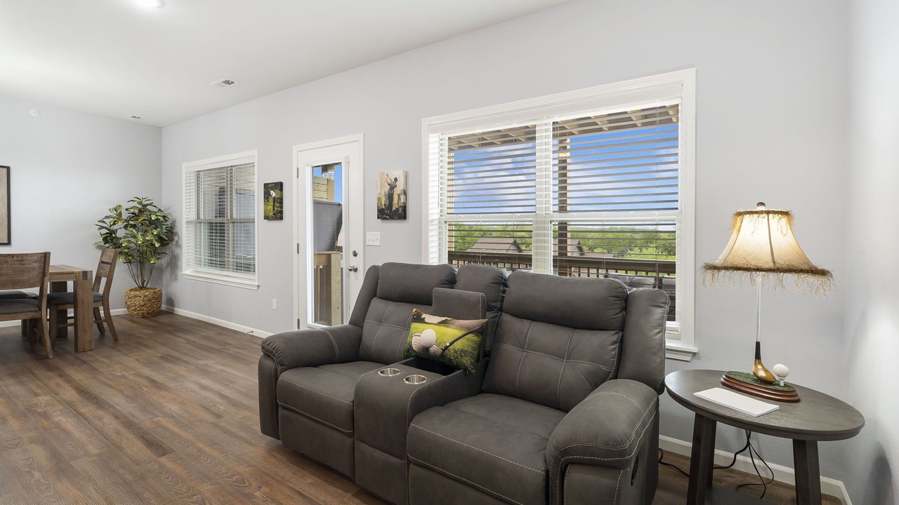 Photo of Livingroom in Branson West