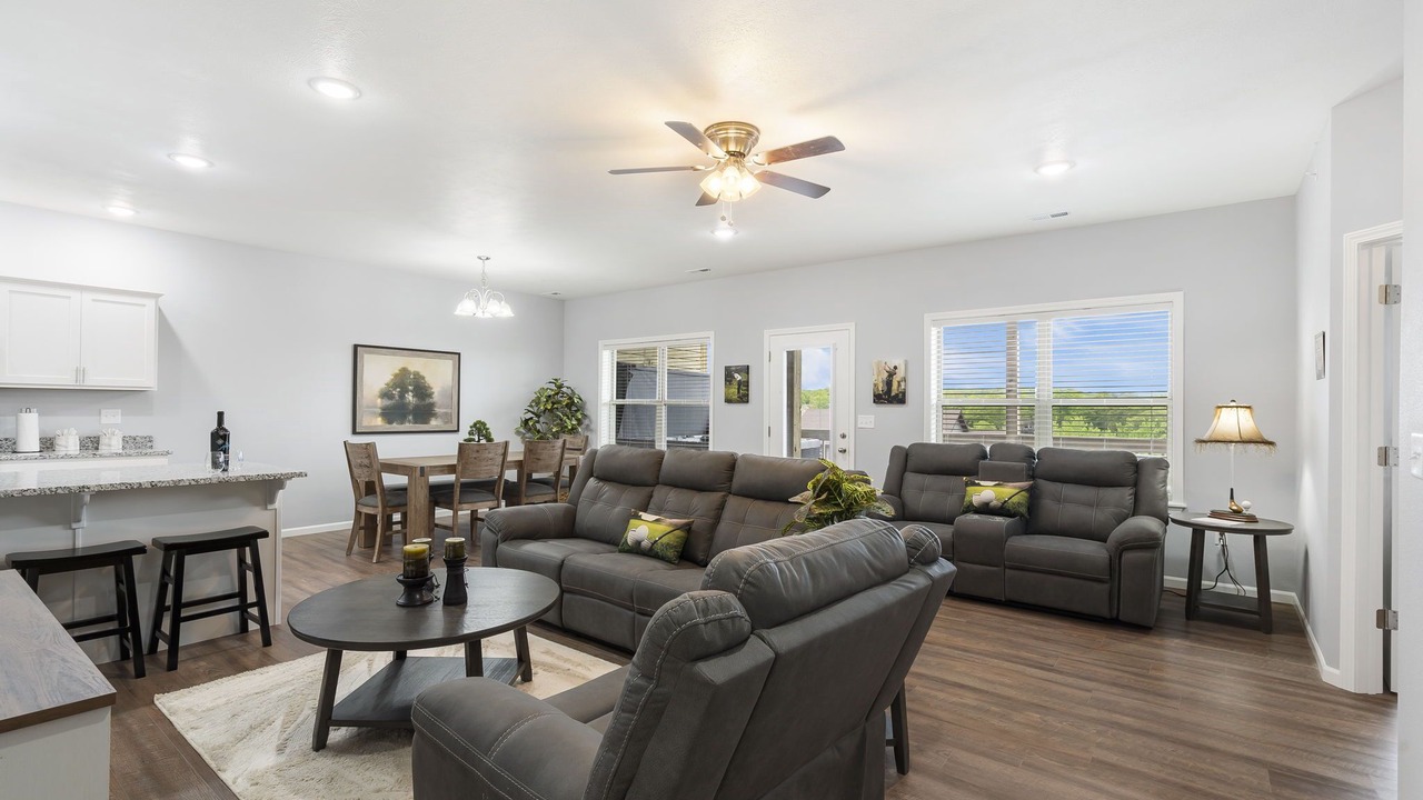 Photo of Livingroom in Branson West