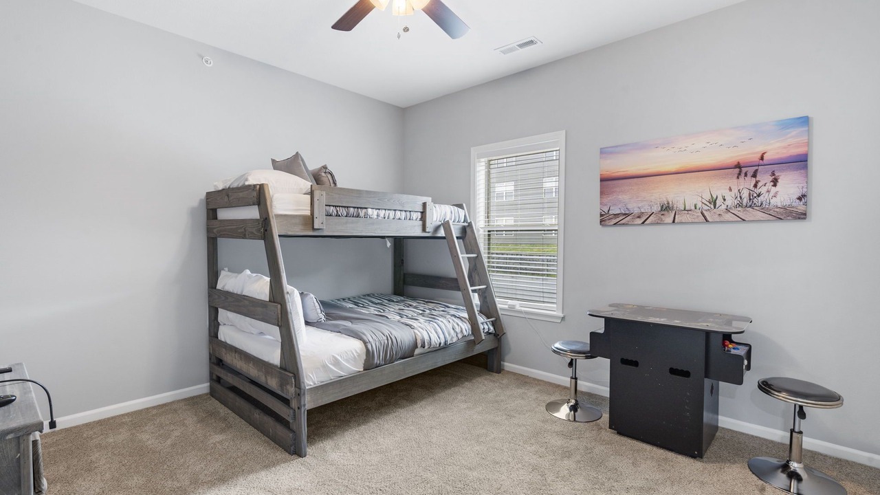 Photo of Bedroom in Branson West