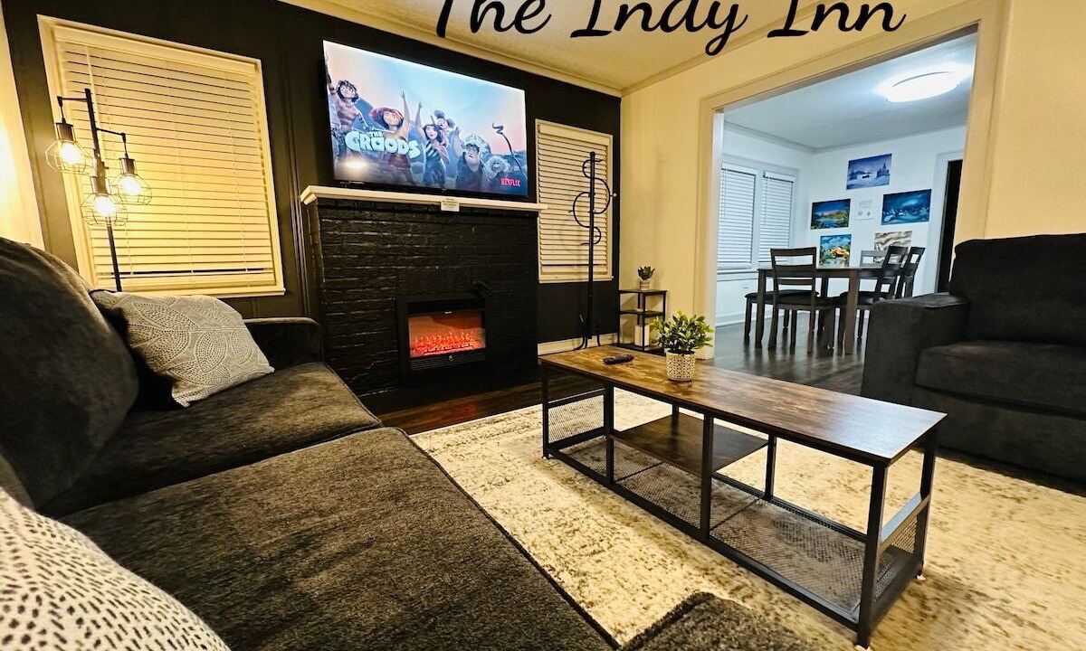 Photo of Livingroom in Independence