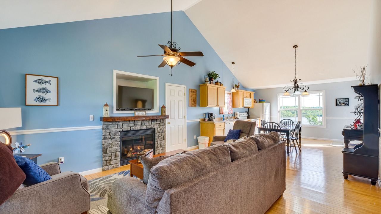 Photo of Livingroom in Taylorsville