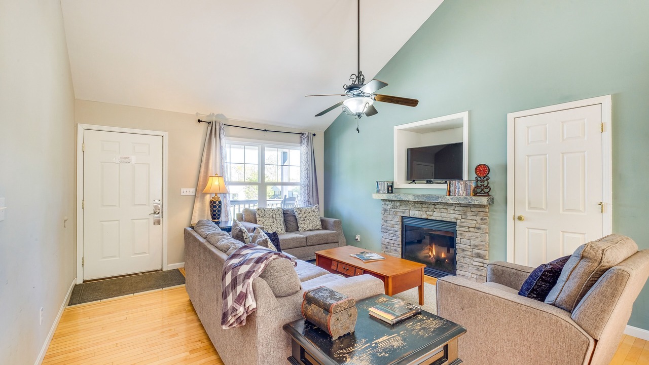 Photo of Livingroom in Taylorsville