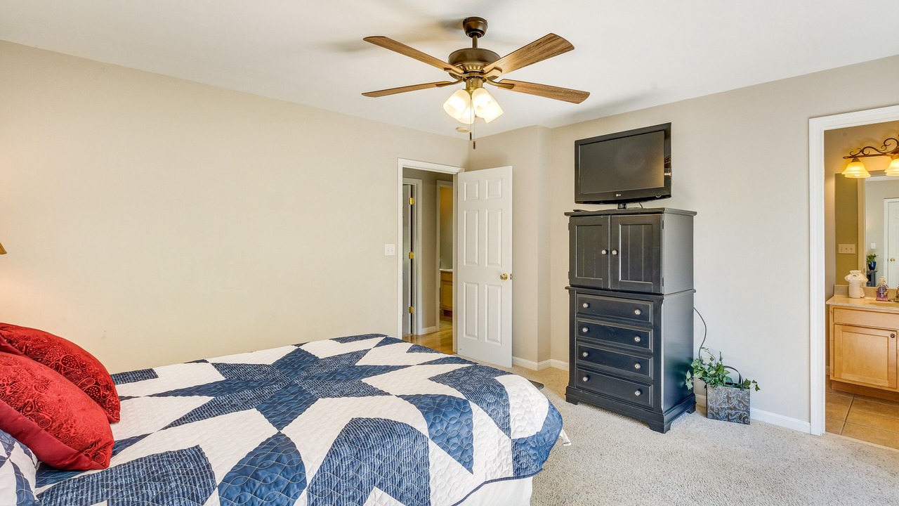 Photo of Bedroom in Taylorsville