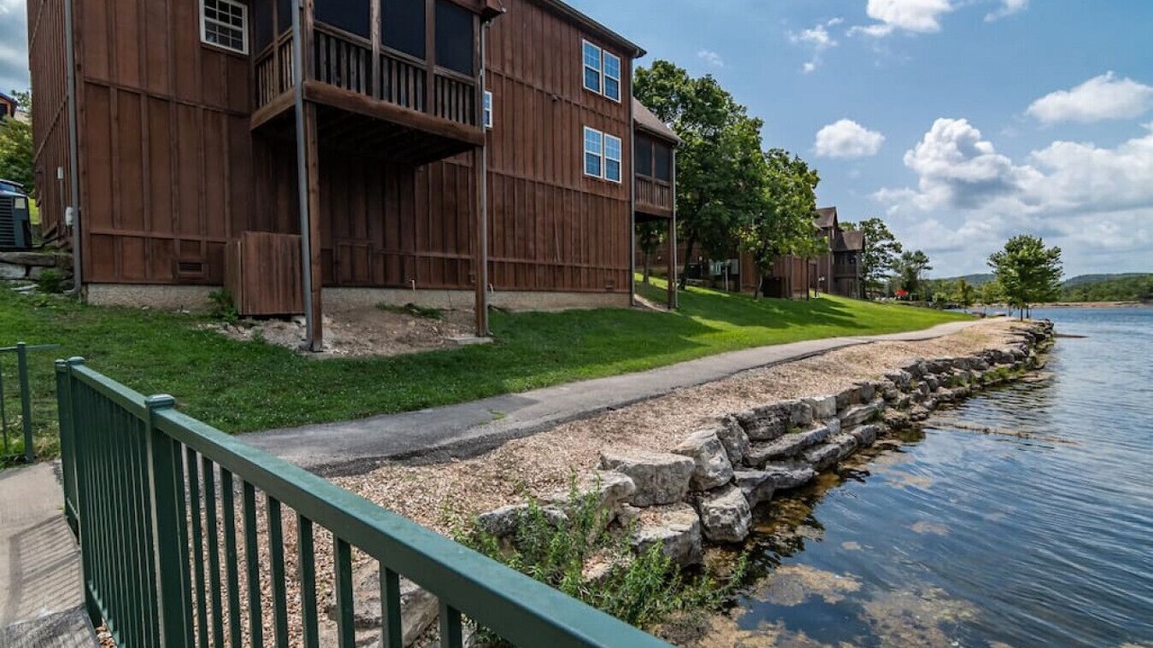Photo of Outdoor in Reeds Spring