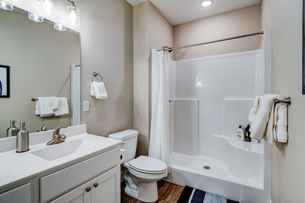 Photo of Bathroom in Kimberling City