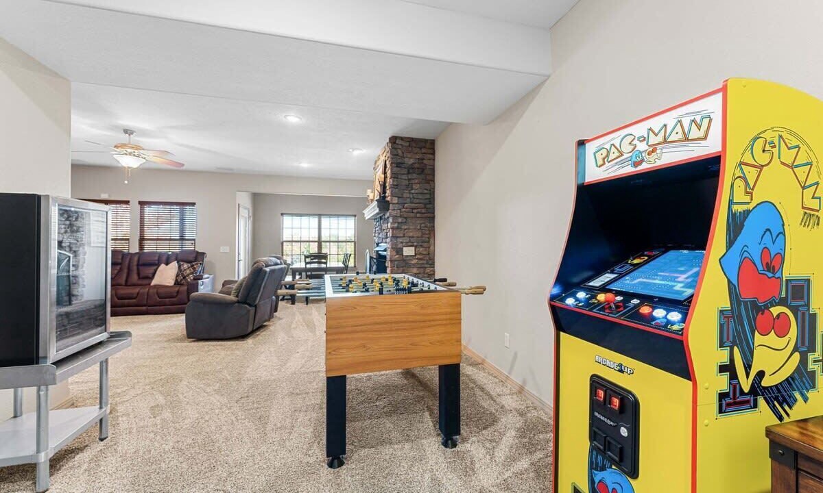 Photo of Bedroom in Branson West