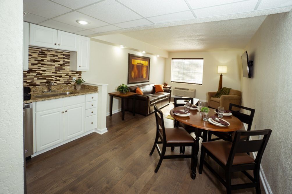 Photo of Livingroom in Branson Theater District