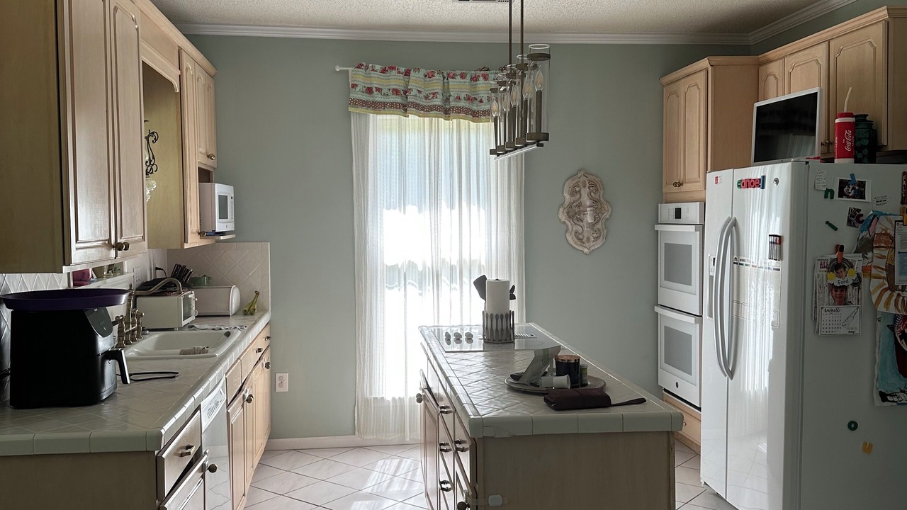 Photo of Kitchen in Woodland Hills Estates