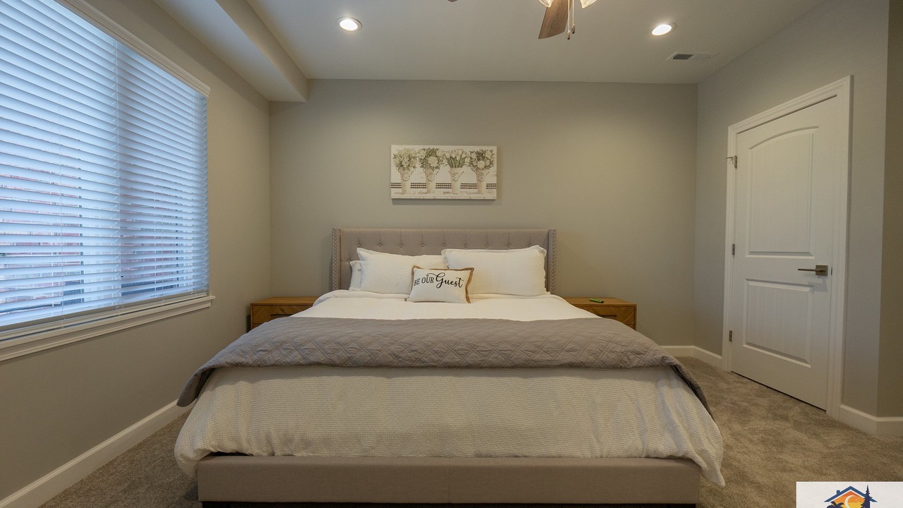 Photo of Bedroom in Branson