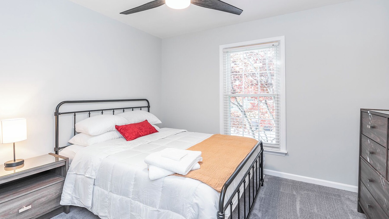 Photo of Bedroom in Lexington