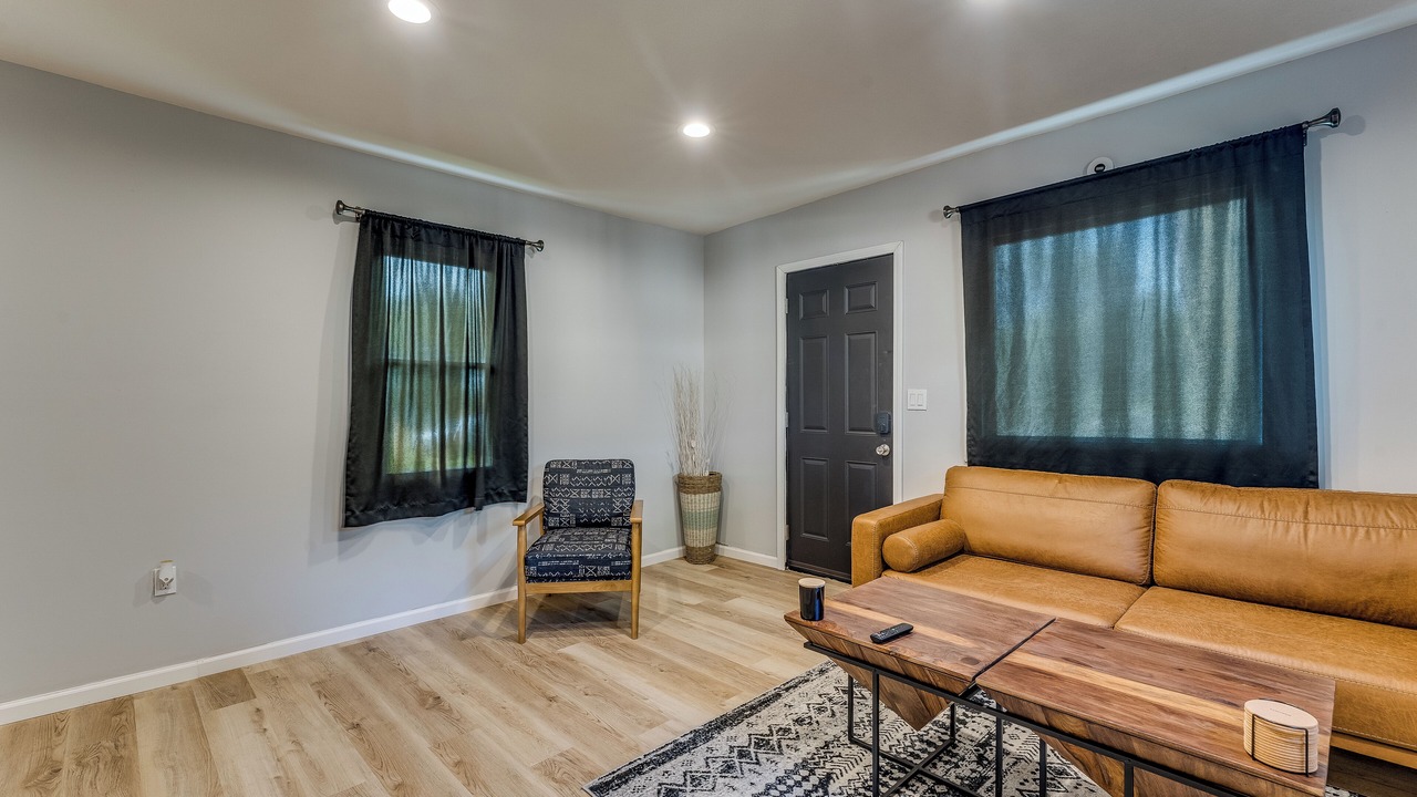 Photo of Livingroom in South Hutchinson