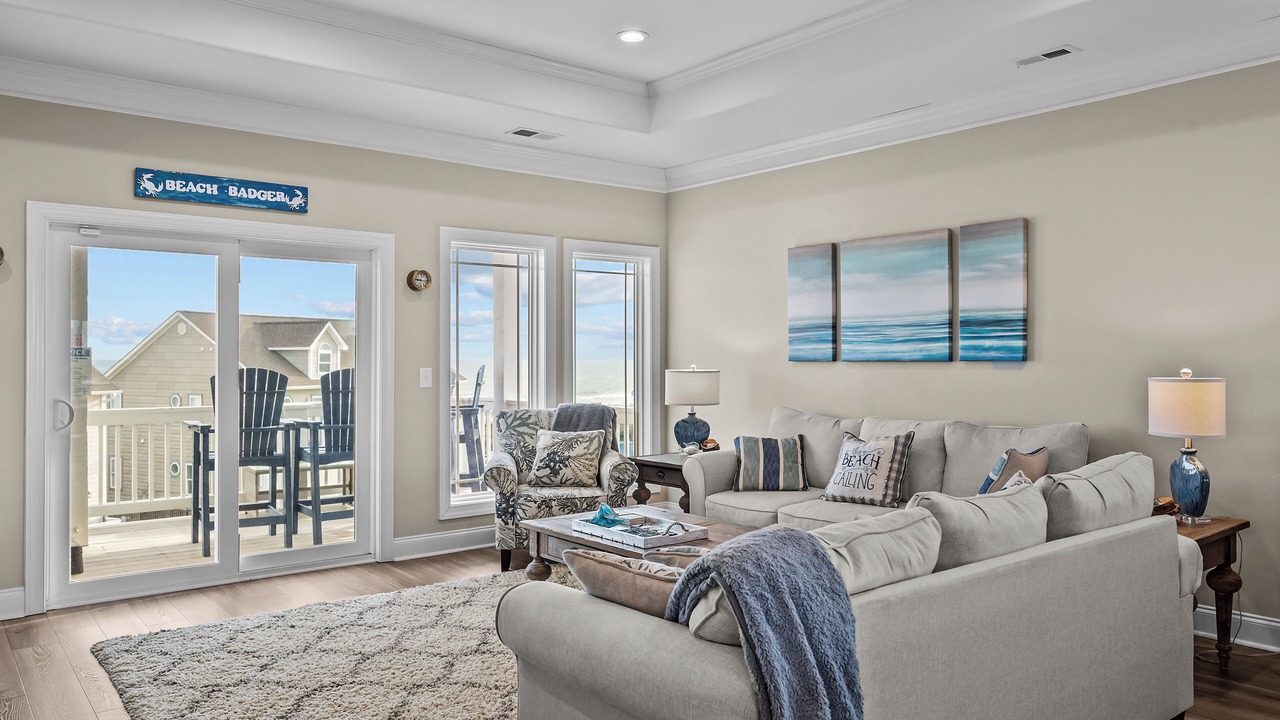 Photo of Livingroom in North Topsail Beach