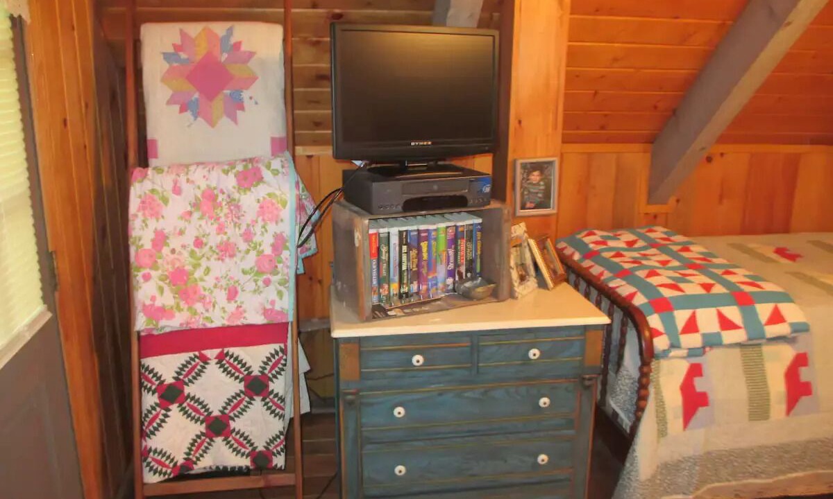 Photo of Bedroom in Robbinsville