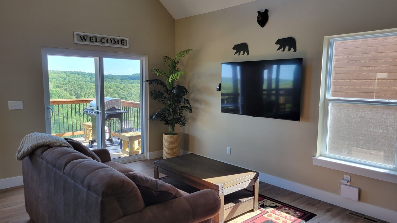 Photo of Livingroom in Kimberling City