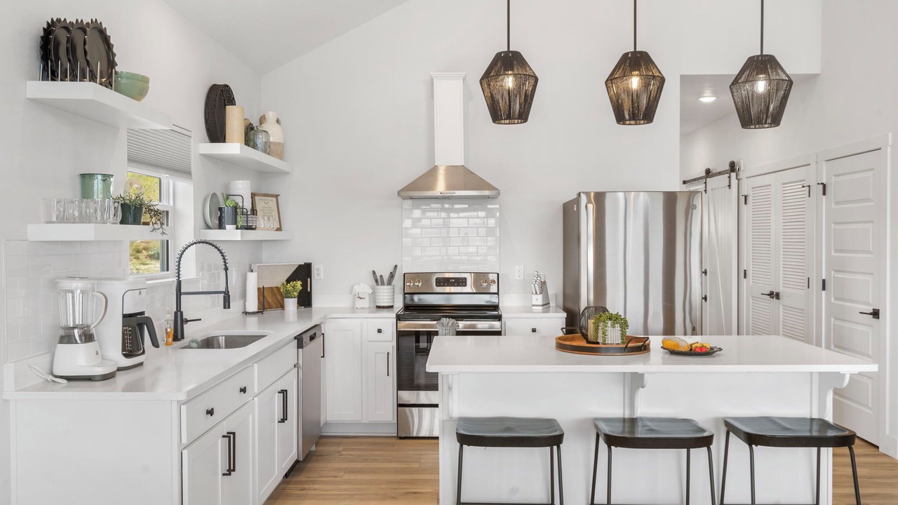 Photo of Kitchen in Kimberling City