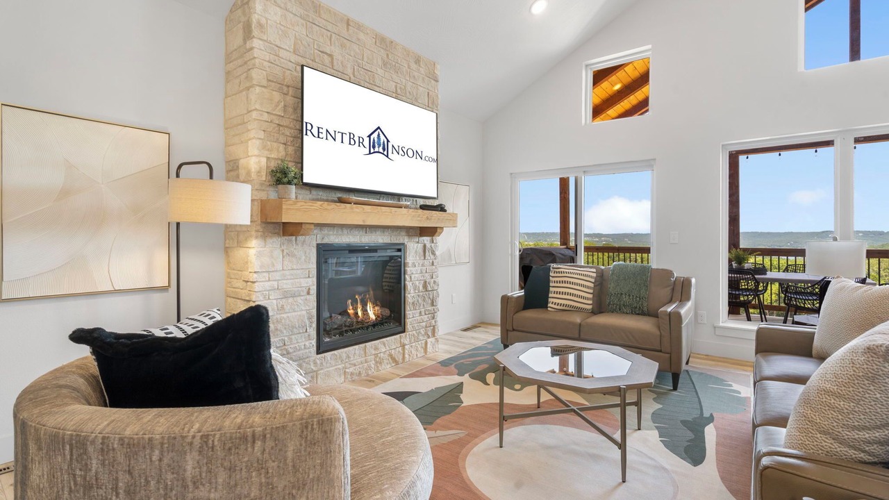 Photo of Livingroom in Kimberling City