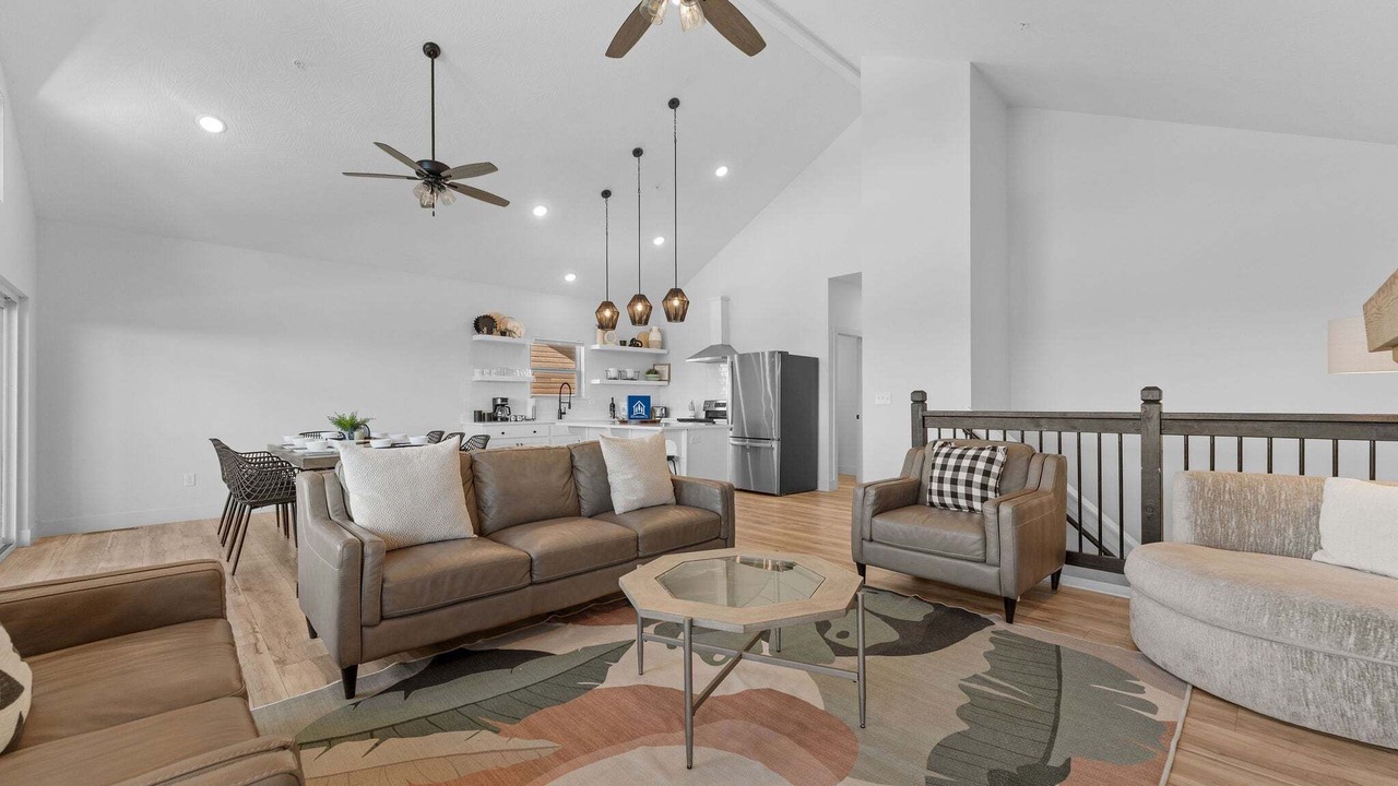 Photo of Livingroom in Kimberling City